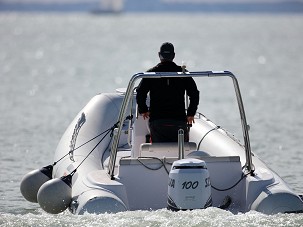 Motorcsónak 100 fotó