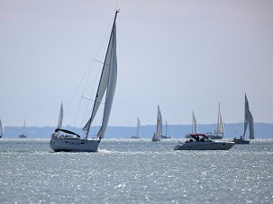 Vitorlások A Tavon fotó